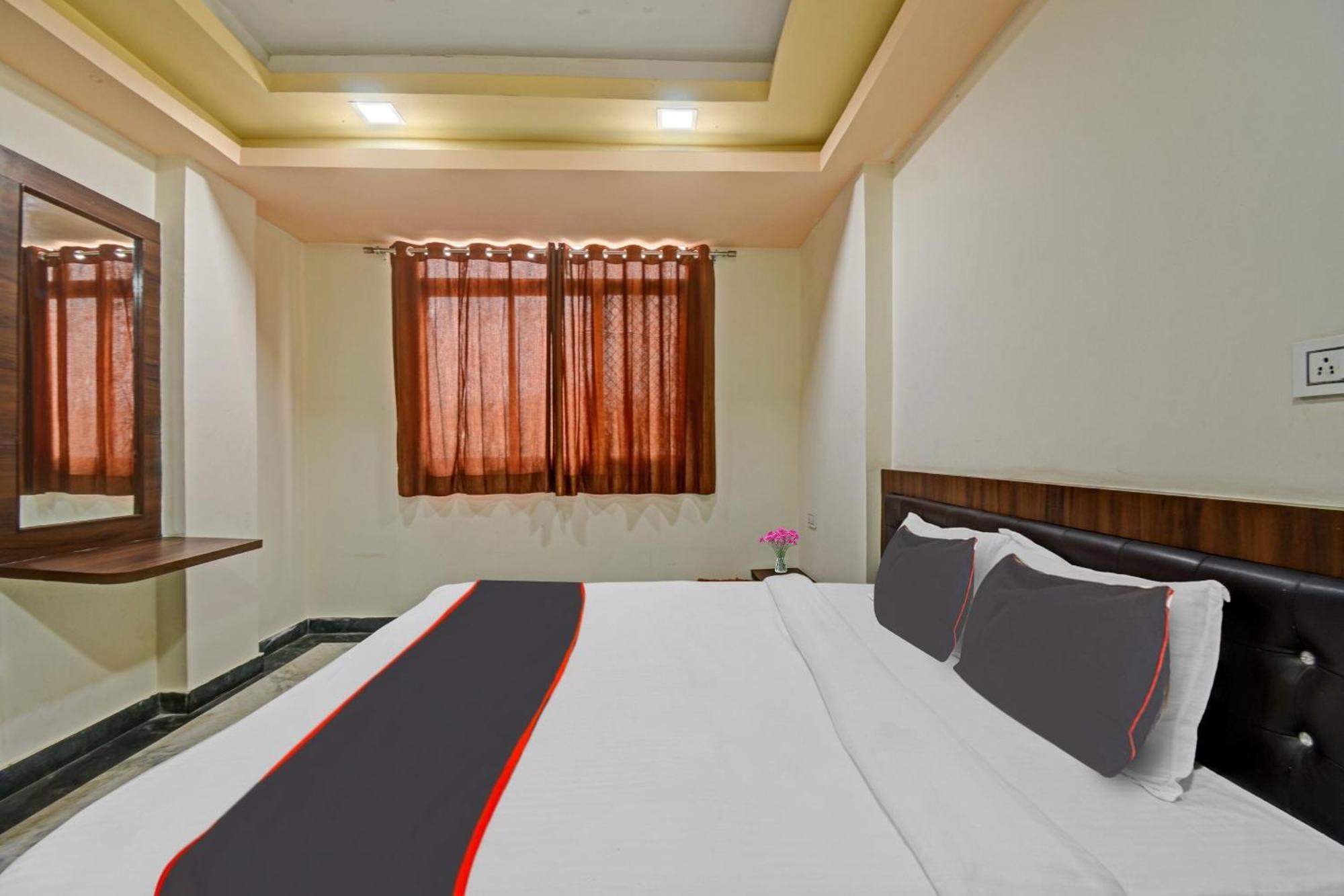 Collection O The Sunrise Hotel Udaipur Eksteriør billede