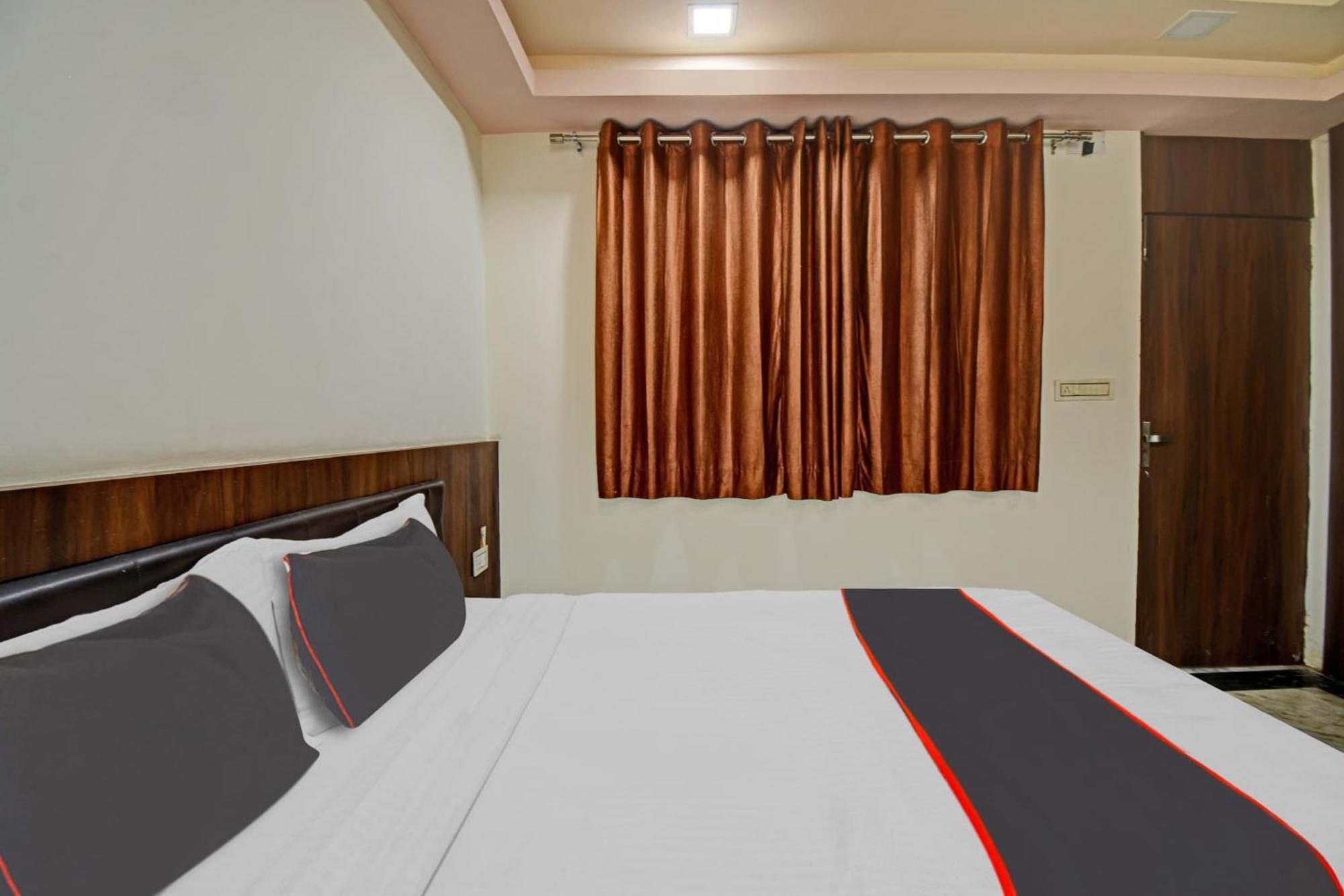 Collection O The Sunrise Hotel Udaipur Eksteriør billede