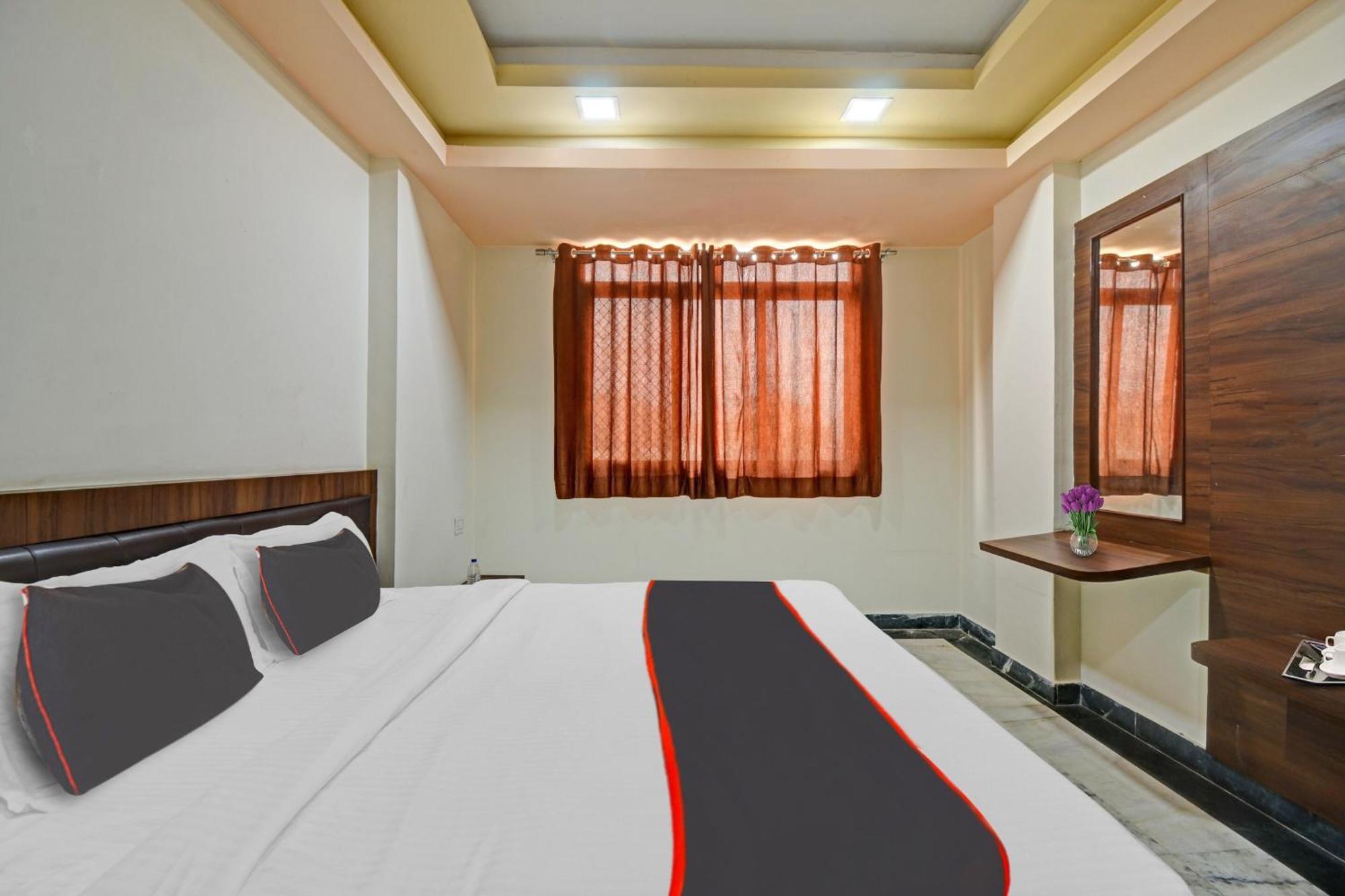 Collection O The Sunrise Hotel Udaipur Eksteriør billede