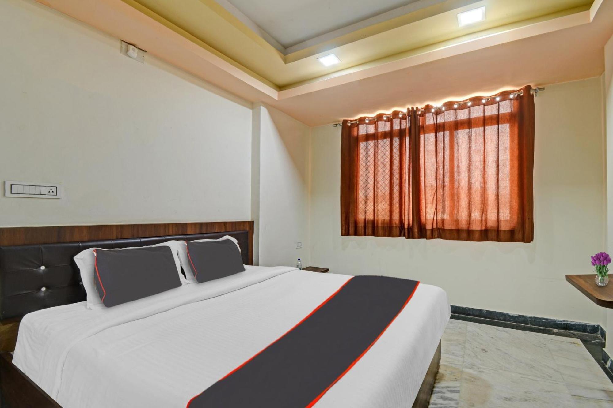 Collection O The Sunrise Hotel Udaipur Eksteriør billede